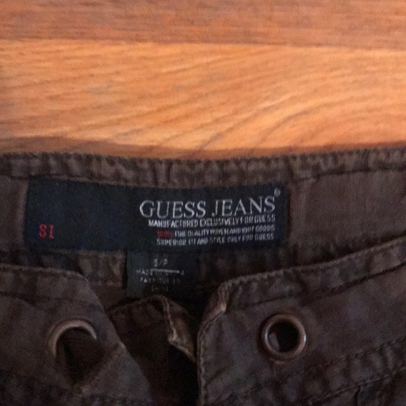 Guess Jeans - Picture 2 of 3